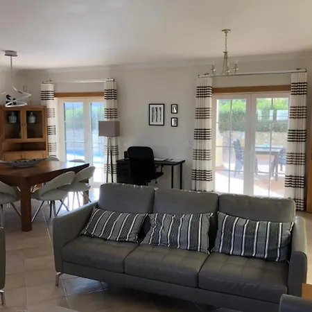 فندق Luxury Villa, Private Pool, Quiet Location, View Of Golf Course And Ocean Amoreira (Leiria)